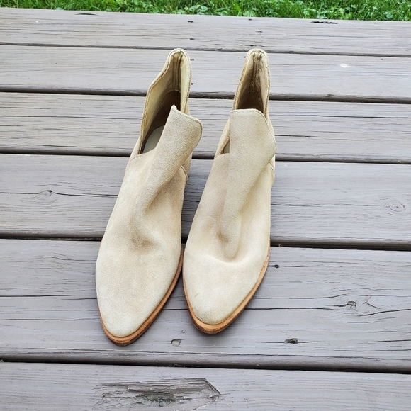 Free People Charm Camel Tan Suede Leather Pointed Toe Chunky Ankle Boots Booties - Picture 5 of 9